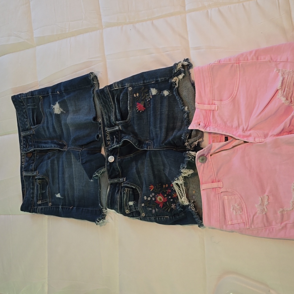 Bundle of 3 pairs American Eagle Hi Rise Shortie